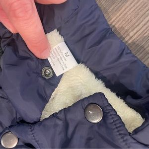 Pet puffer vest. Navy blue